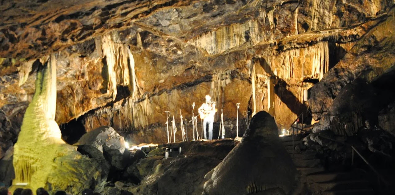 Mitchelstown Cave, Ireland